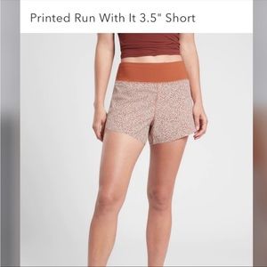 Athleta Run With it 3.5” Printed Shorts